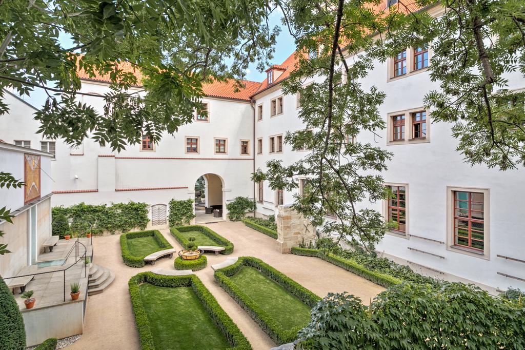 Hotel Augustine - Luxury Collection